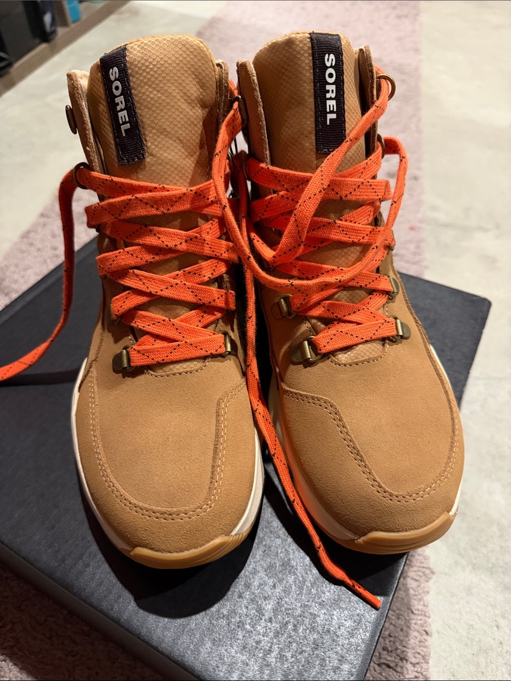 Sorel women’s  Tan Suede Hiking Boot with Orange Laces